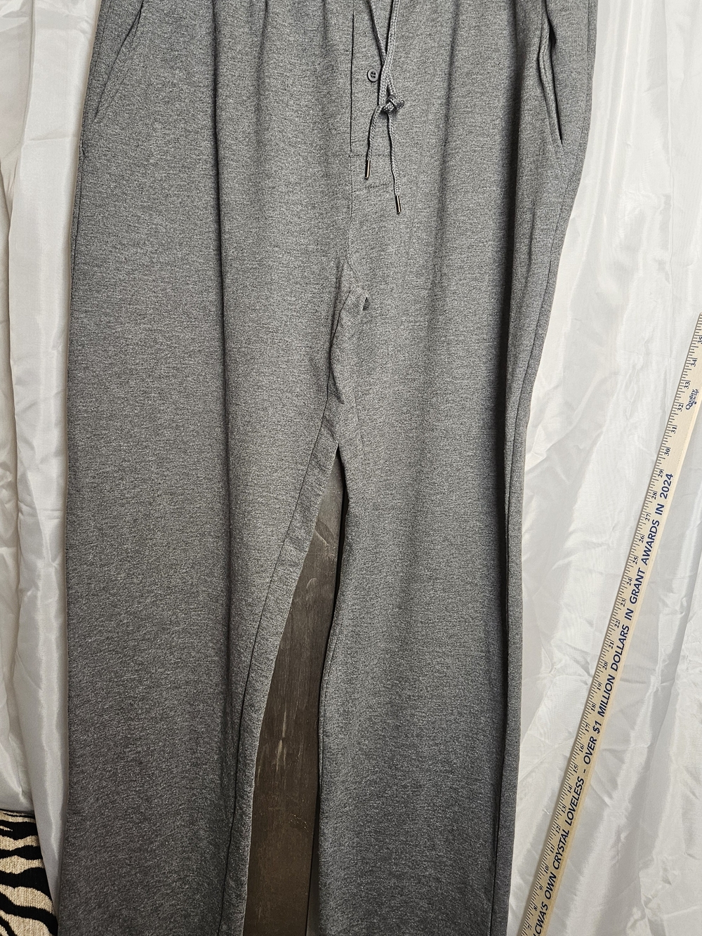 Jos. A. Bank Men's Gray Drawstring Joggers